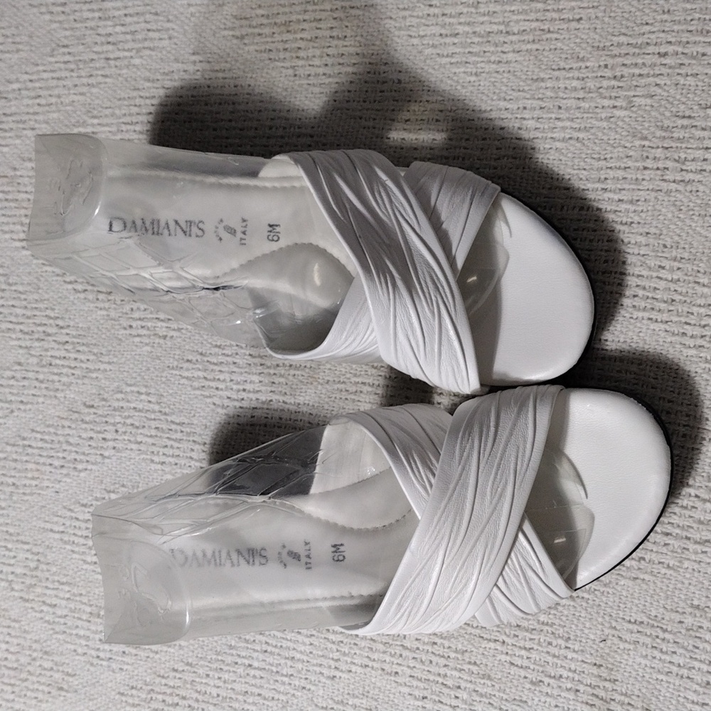 Damiani's White Sandals Women's size 6M Made in Italy